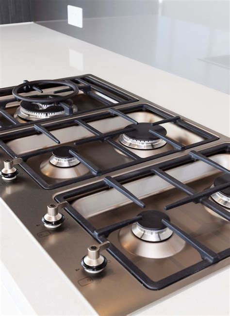 is gas or induction cooktop better